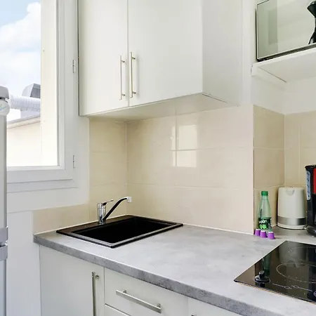 Parisian Charm In The Heart Of The Marais ! Paryż